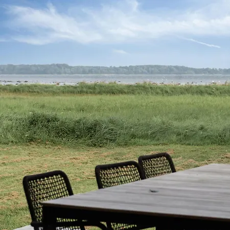 別荘 House By Forest And Roskilde Fjord's Waves