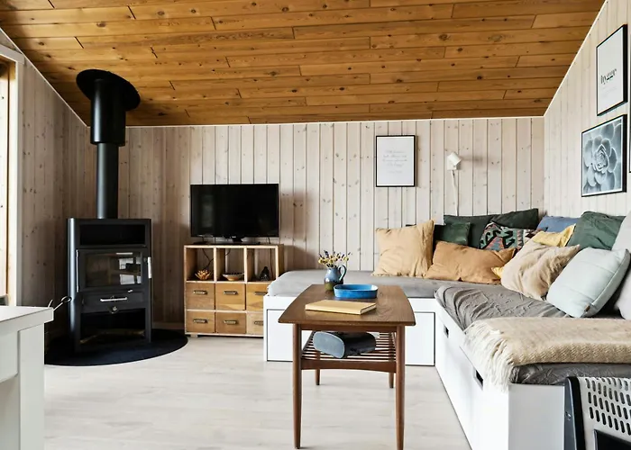 House By Forest And Roskilde Fjord's Waves 別荘 *